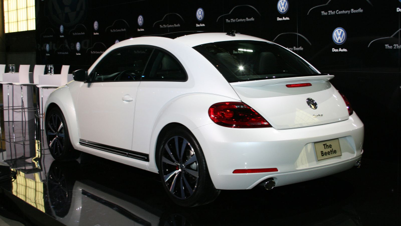 Illustration for article titled How the 2012 Beetle will handle "like Herbie"